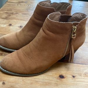 Bionic Western Style Booties